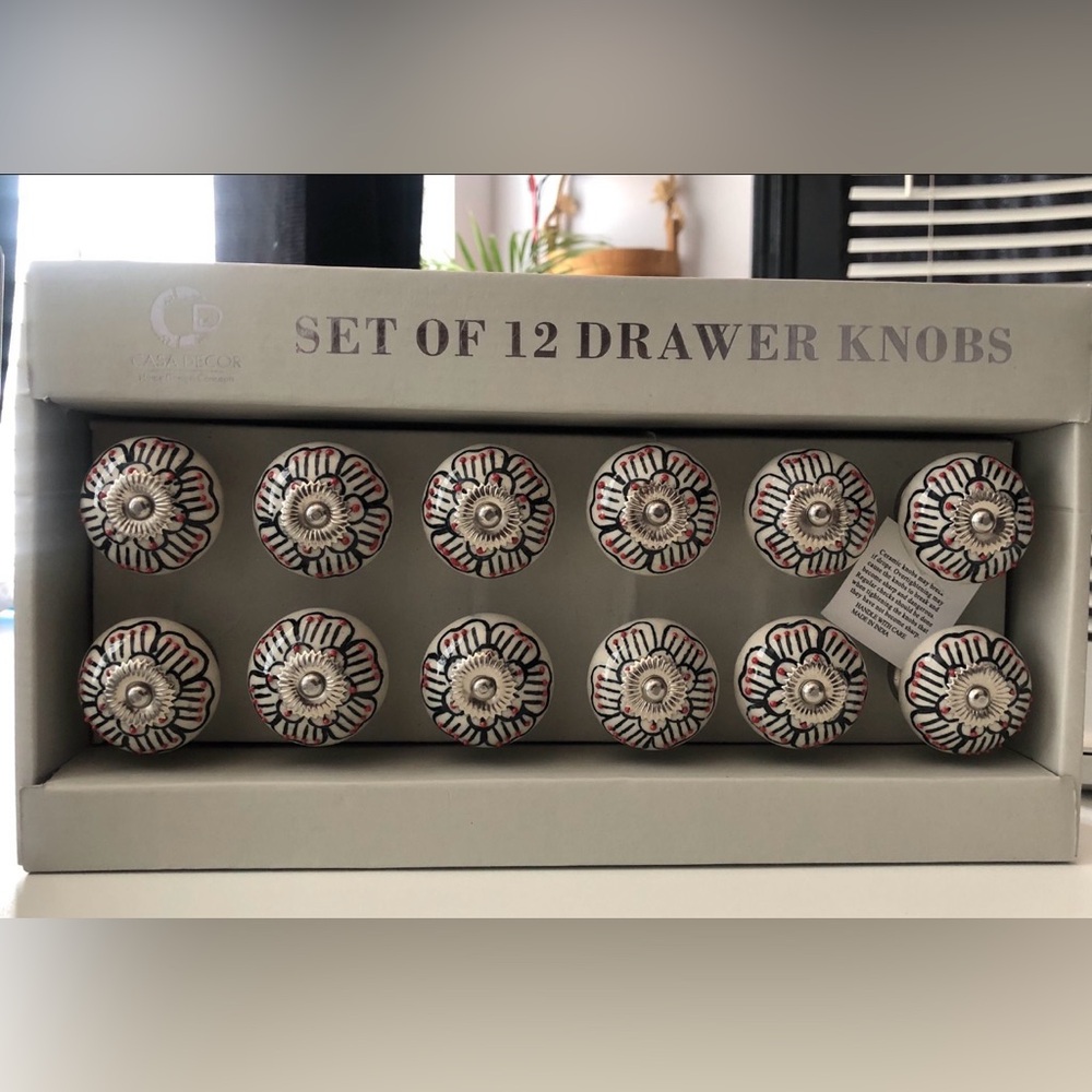 Beautiful Casa Decor Set Of 12 Drawer Knobs New